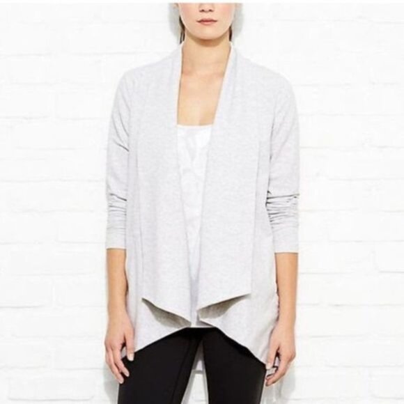 NWT Athleta Women's Gray Cardigan Sweater French Terry Tranquility Wrap Size XS - Picture 1 of 14